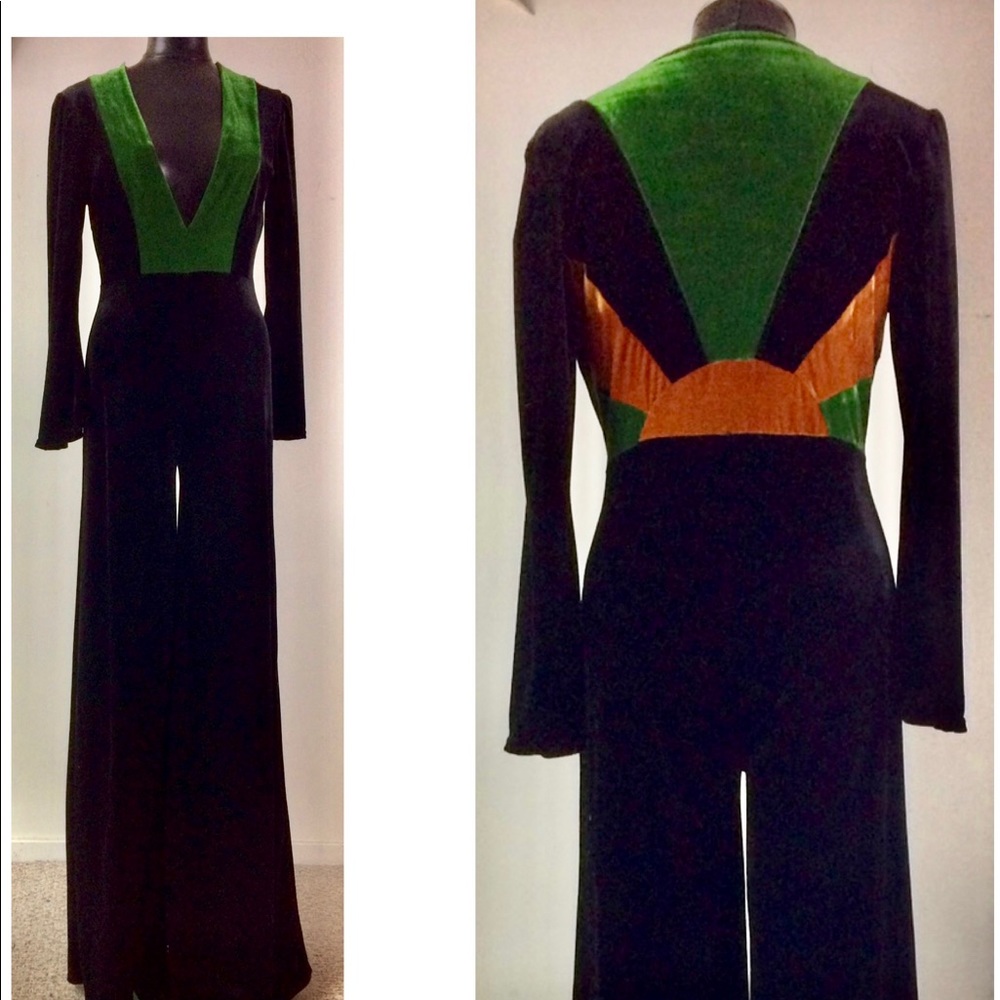 Velvet Cave  LONG VELVET BLACK JUMPSUIT WITH V-NECK And Graphic Back Design
